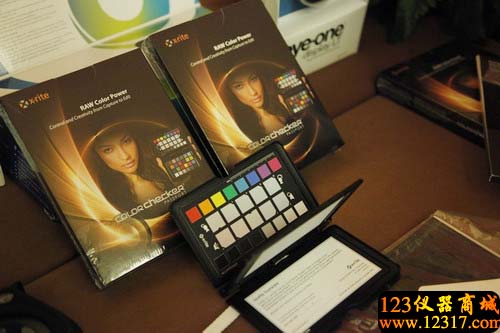 數(shù)碼照片色彩管理專家:色卡護照