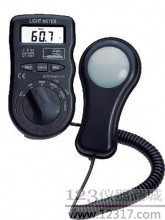 CEM CDT-1301 照度計 CDT1301 經(jīng)濟(jì)型